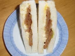 細切れが3枚重なっていました