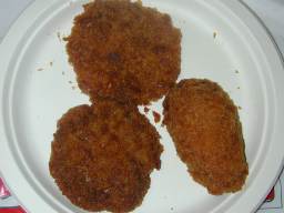 丸英:高級商店街元町にもハムカツあり